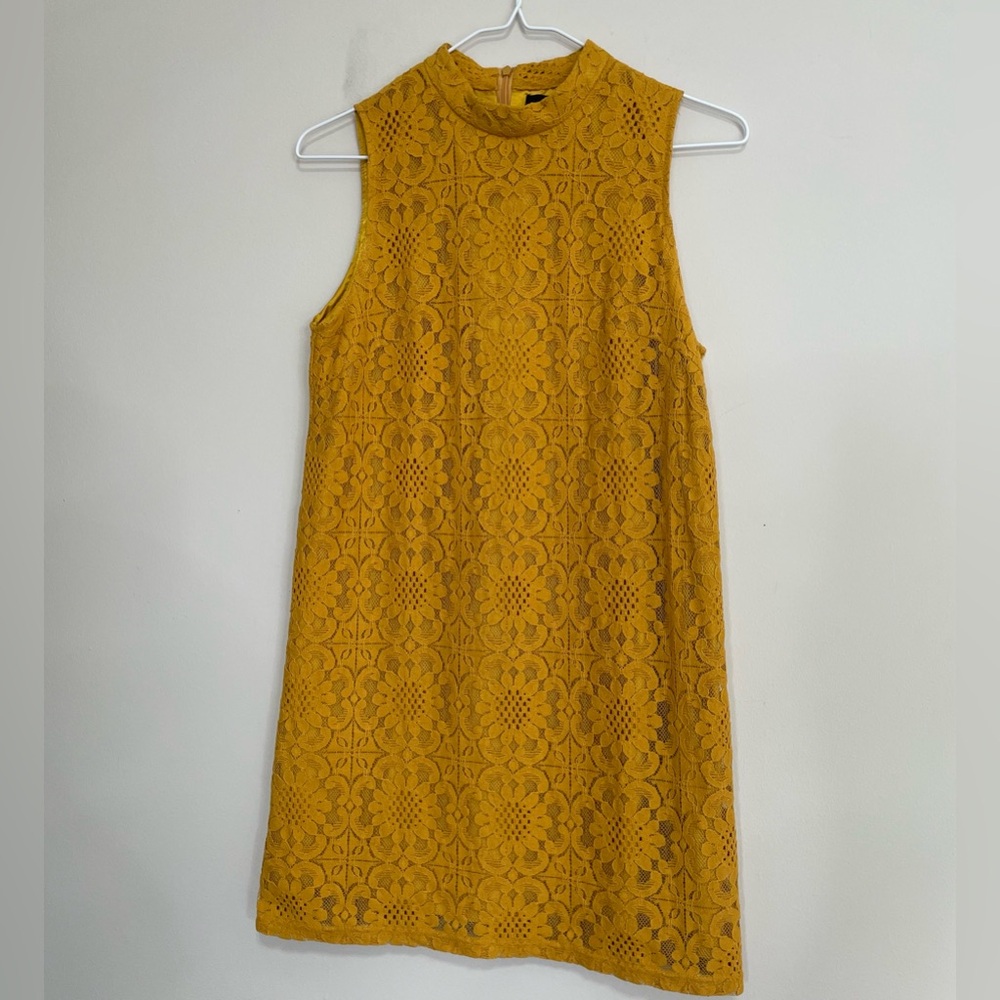 Forever 21 Mustard Lace Mock Neck Mini Dress~ Size Small ~ Dress‎ up your casual